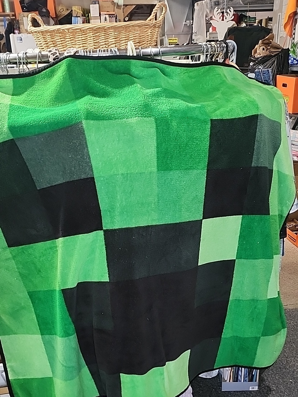 Minecraft Creeper Blanket